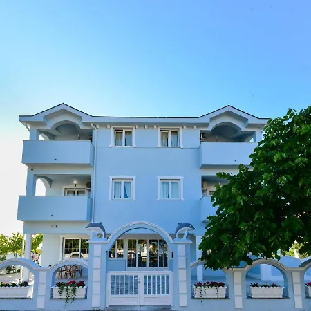 Jadran-4 By Interhome