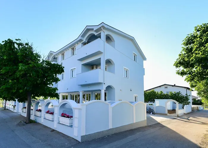 Jadran-4 By Interhome