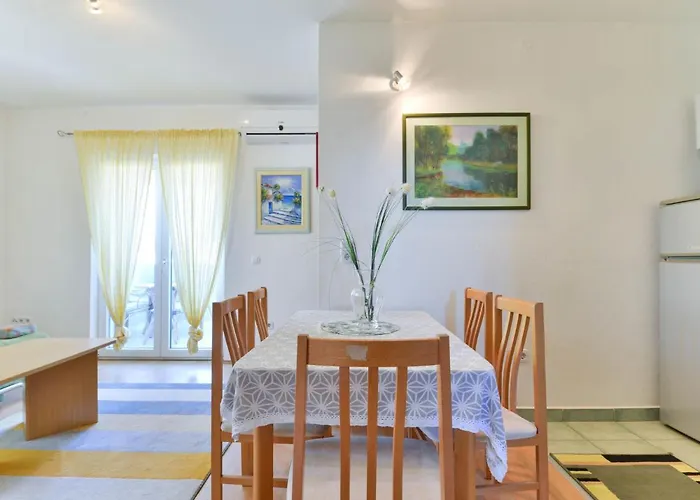 Appartement Jadran-4 By Interhome